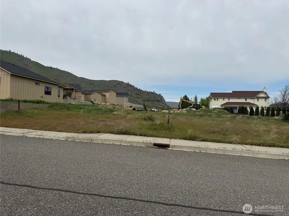 1027 Crest Loop, Entiat, WA 98822