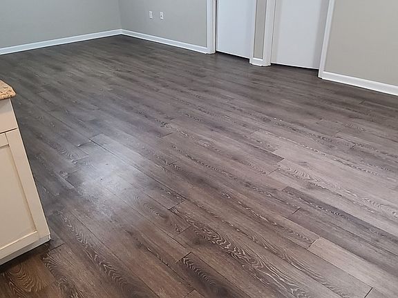 2nd image of 807 La Brook Ct