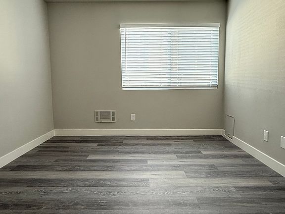 5th image of 4200 Arch Dr #305