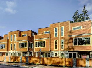 18505 71st Ave NE, Kenmore, WA 98028