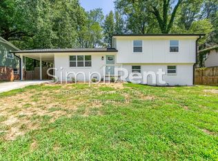 9149 Homewood Dr, Riverdale, GA