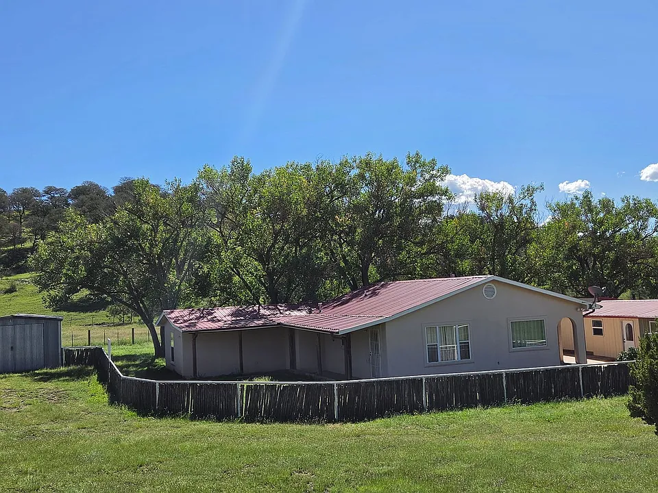 375 Cora Dutton Rd