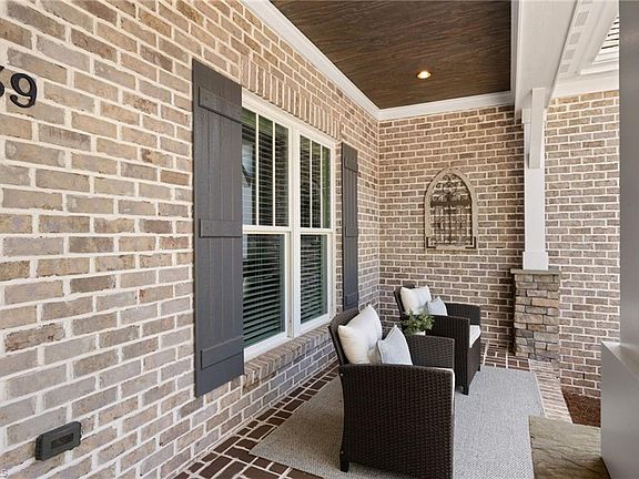4th image of 639 Lissara Lodge Dr