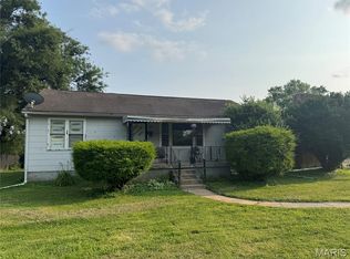 108 Colorado St, Farmington, MO 63640