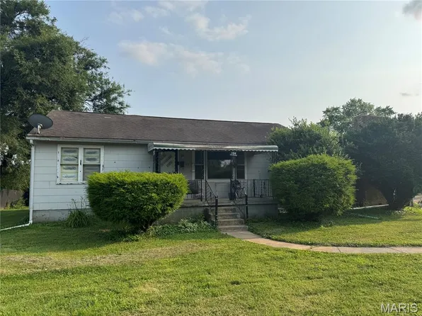 108 Colorado St, Farmington, MO 63640