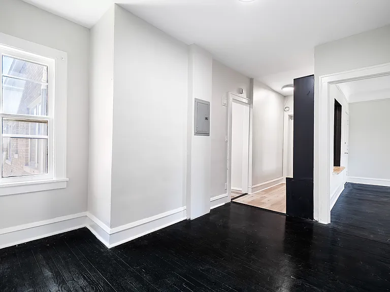 2373 Euclid Heights Blvd #4 — Photo 21