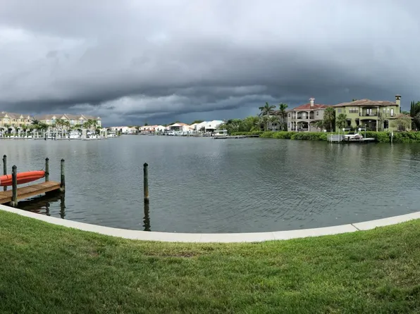 8830 Bay Pointe Dr #105, Tampa, FL 33615