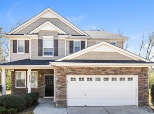 2722 Groovers Lake Point, Lithia Springs, GA 30122