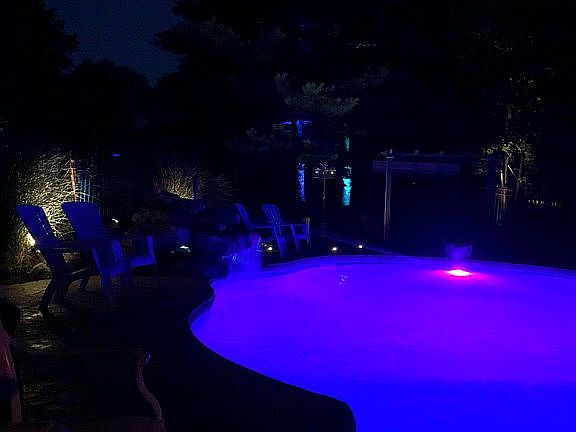 4th image of 3151 Highland Dr