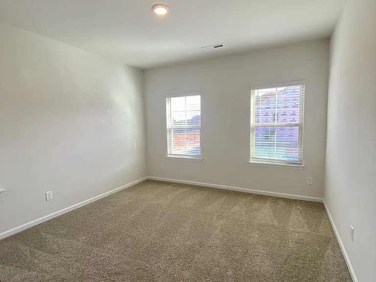 3217 Glenn Hope Way — Photo 16