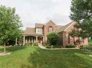 932 Winslow Ct, Greenwood, IN 46143