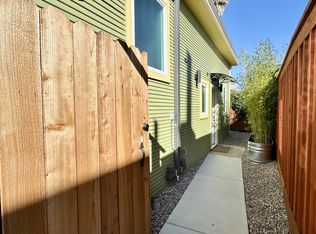 844 52nd St #844, Emeryville, CA 94608