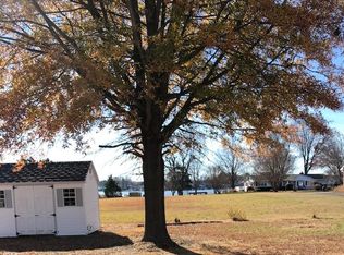 59 Mattox Bay Dr, Colonial Beach, VA 22443