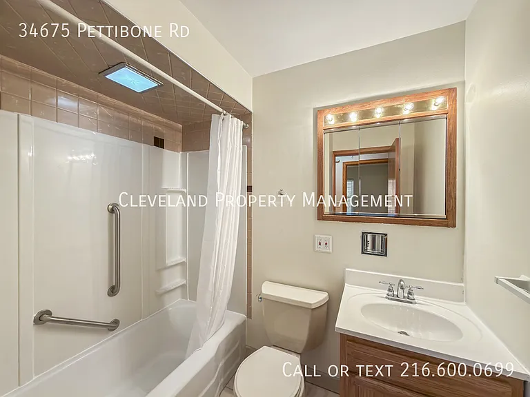 34675 Pettibone Rd — Photo 4