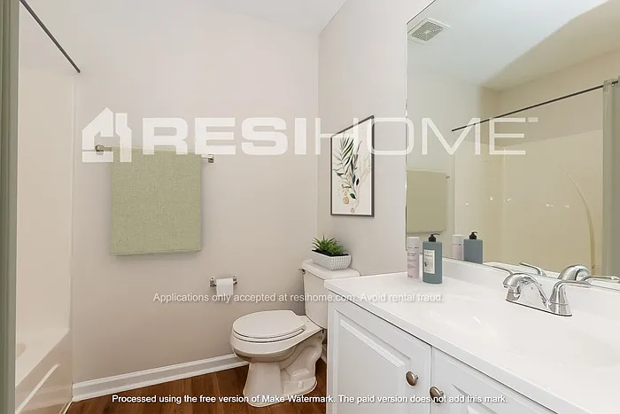 1221 Akins Ridge Dr — Photo 12
