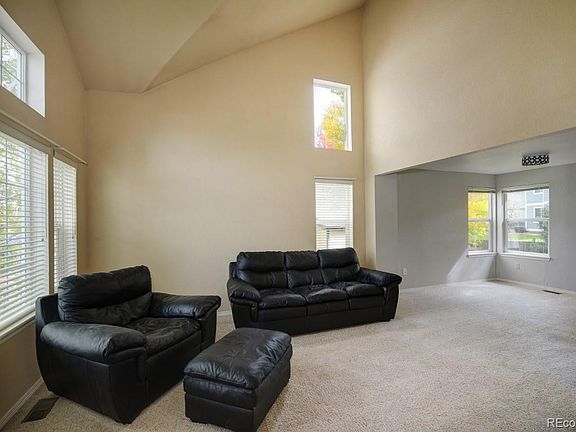 4th image of 1408 Clover Creek Dr