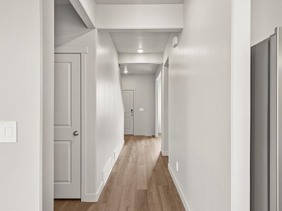 Front Flex Space