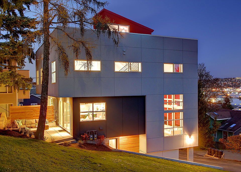 1st image of 3404 23rd Ave W #B