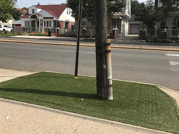 3rd image of 10438 Francis Lewis Blvd