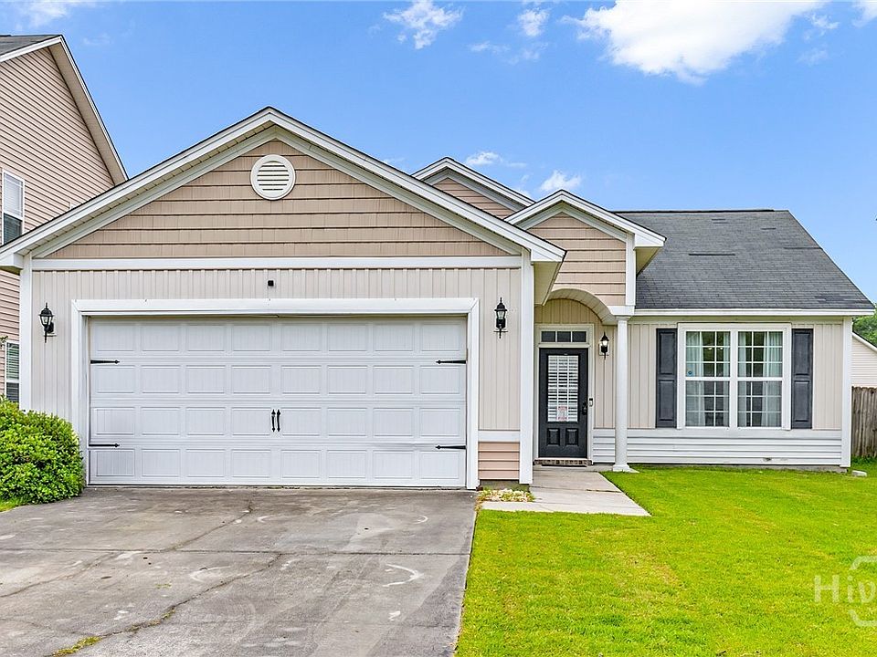 1st image of 69 Chapel Lake Dr N