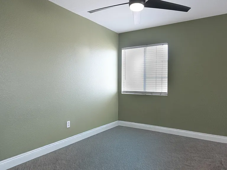 3537 Maguire Rd — Photo 20