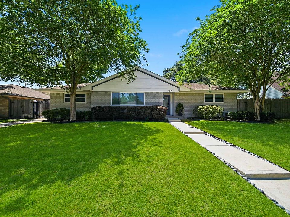 1st image of 10211 Cliffwood Dr