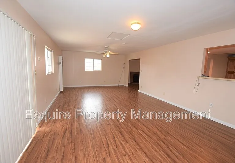 3701 Taffrail Ln — Photo 3