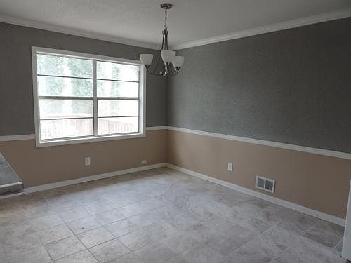 5th image of 623 Mincey Ct