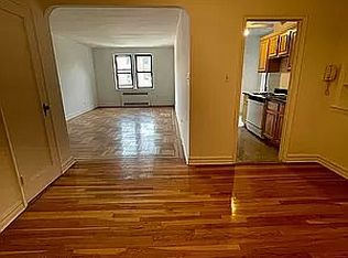 10010 67th Rd APT 5G, Flushing, NY 11375