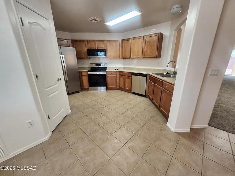 4123 E Coolbrooke Dr — Photo 8