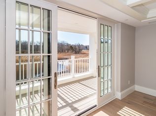 87 Elm St #216, Cohasset, MA 02025