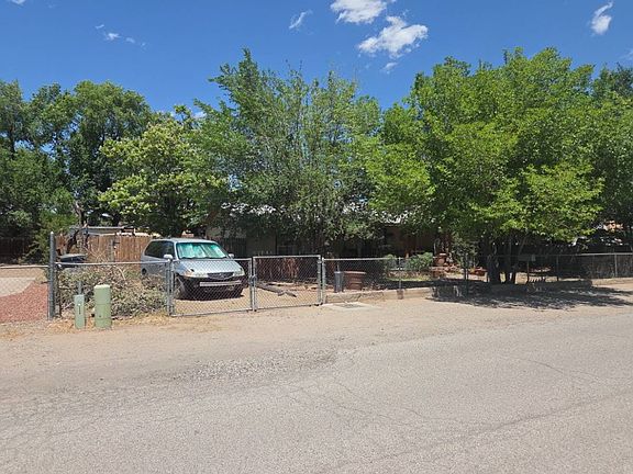 3rd image of 2235 Wilbur Rd SW