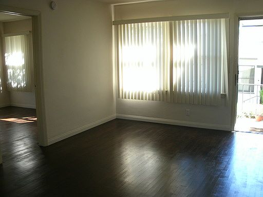 3rd image of 10155 Silverton Ave APT 2