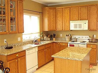 4th image of 6437 Clearwater Ct