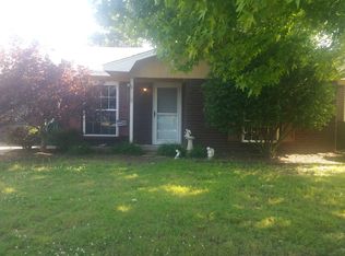 1670 Henegar Dr, Siloam Springs, AR 72761