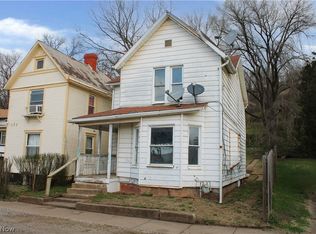 769 Buckeye Ave, Marietta, OH 45750