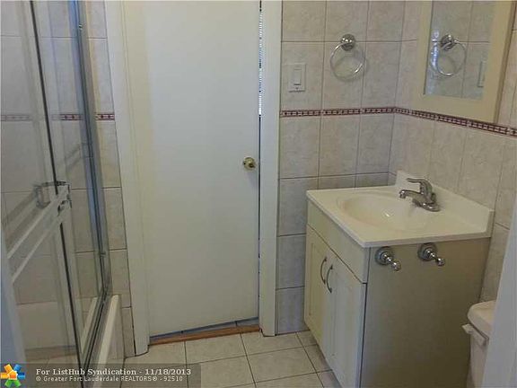 5th image of 2525 Roosevelt St