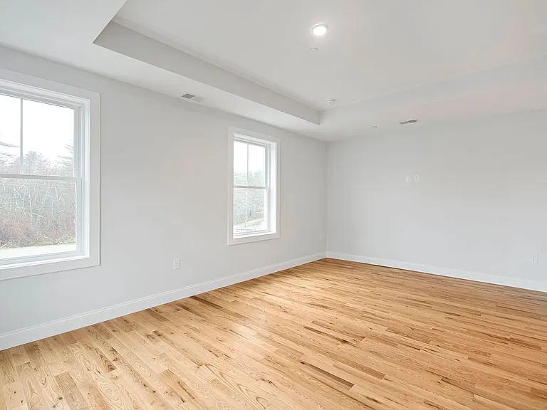 Paul's Place — Photo 13
