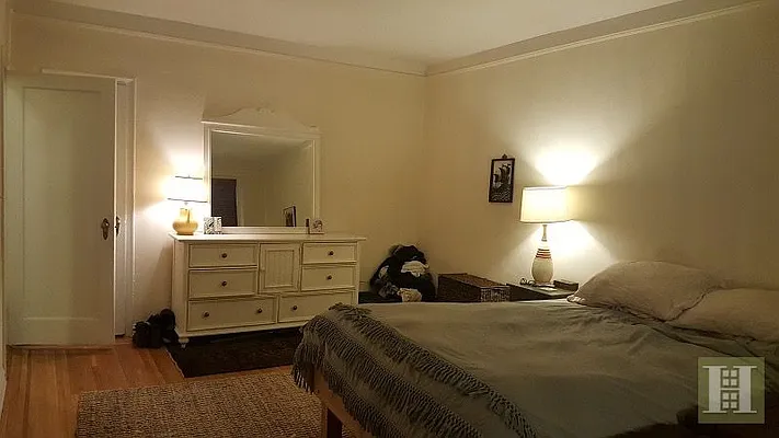 Rented by Halstead Real Estate | media 27