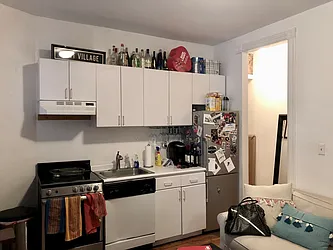 Rented by LJ Sloane Management