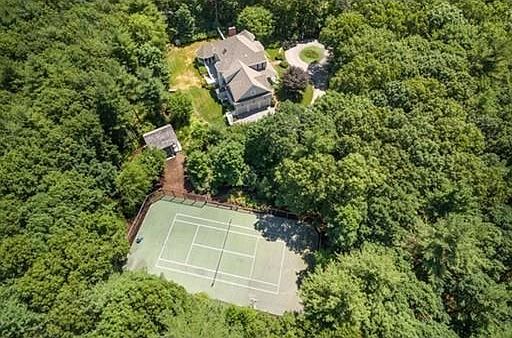 2nd image of 7 Stevens Cir