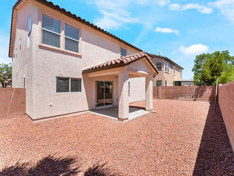 8240 Calico Wind St — Photo 35