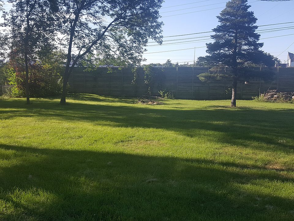 Big back yard!