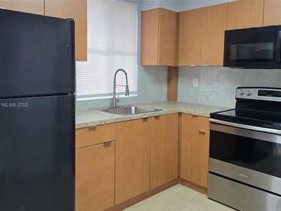 6175 NW 186th St APT 312, Hialeah, FL, 33015
