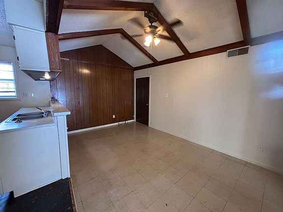 5th image of 4060 Stowe St