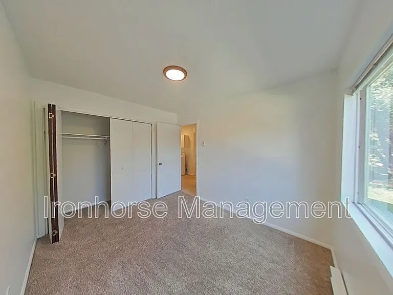 515 S 15th Ave #A — Photo 22