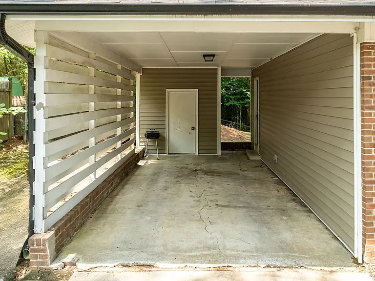 2212 Foxtrot Rd — Photo 6