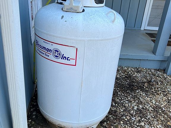 4th image of 1236 S Skeenah Rd