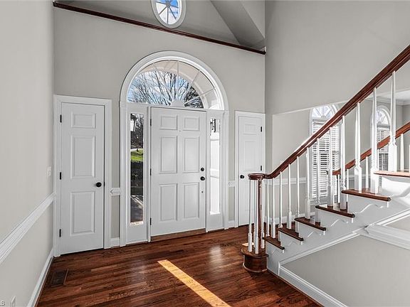 4th image of 3715 Brownstone Ln