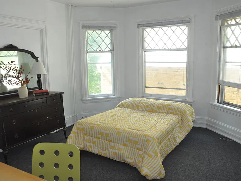 116 Ferris Pl #1 — Photo 7